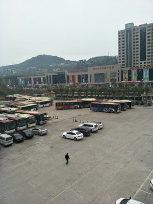 探訪巴中秦巴大道 現(xiàn)代便捷生活的新地標(biāo)